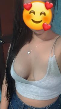 Srita flakita complaciente de paso por u